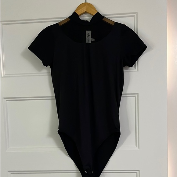 Kendal & Kylie bodysuit - Picture 1 of 3